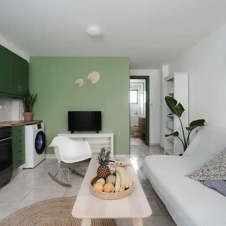 Khouses I1 아파트