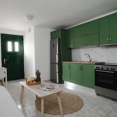 Khouses I1 Lefkada City